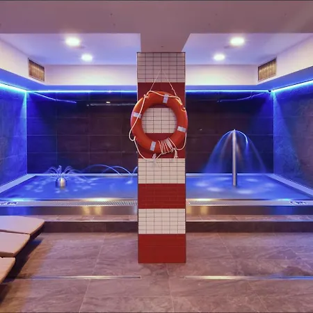 ホテル Orea Horal 4*